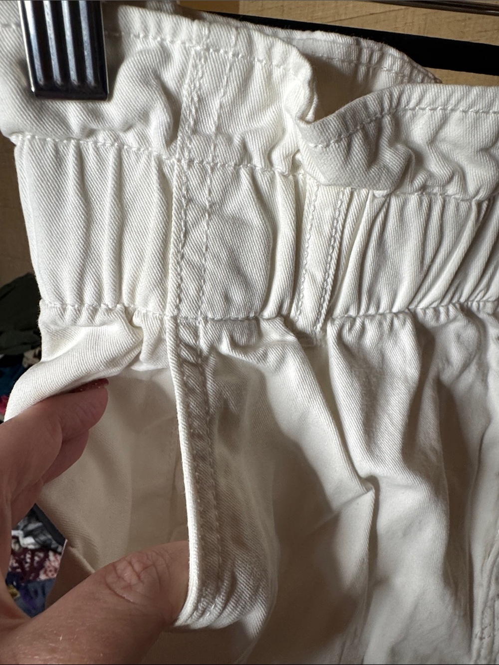 H&M White High Rise Paperbag Shorts Rolled Hem Cotton Size 6 - Picture 7 of 8
